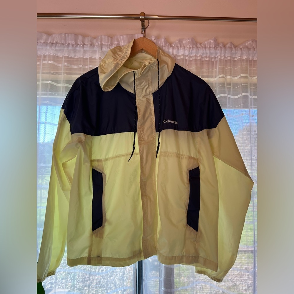 Columbia Women’s Flash Challenger Windbreaker